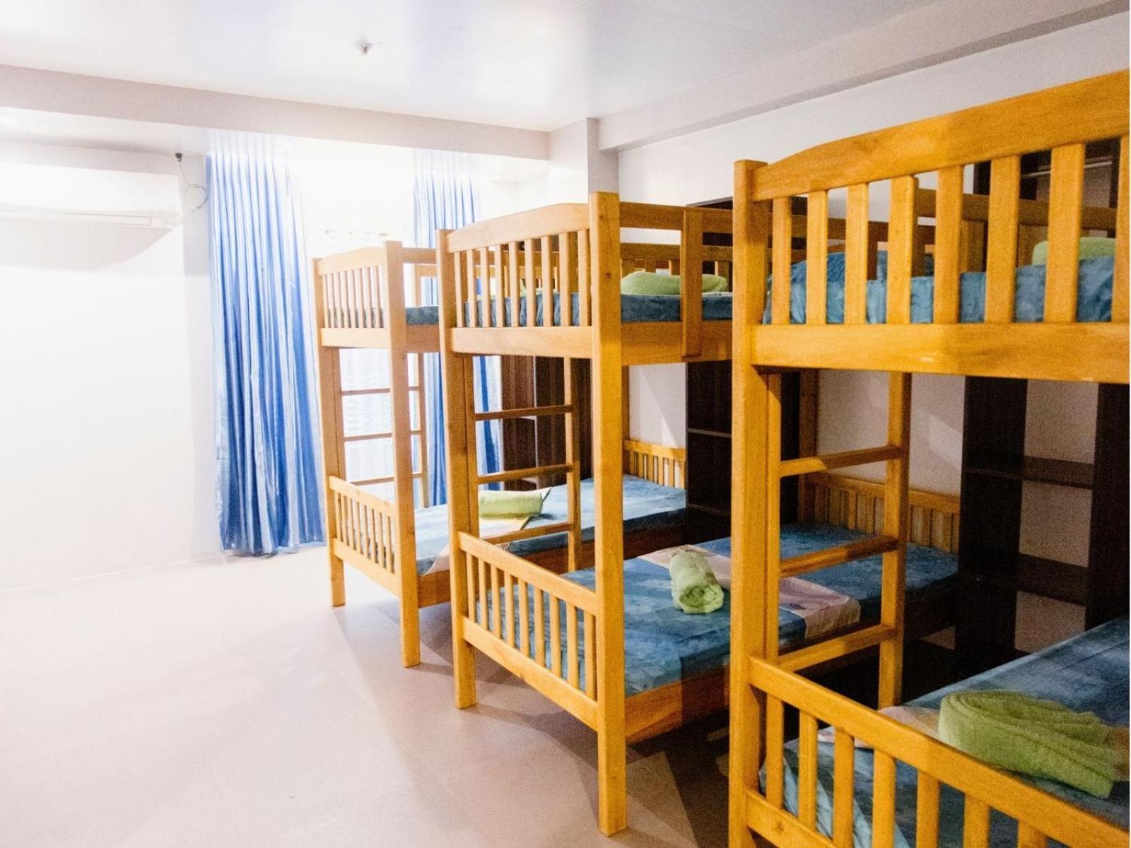 Arc Homes Hotel Panglao Powered By Cocotel Quarto foto