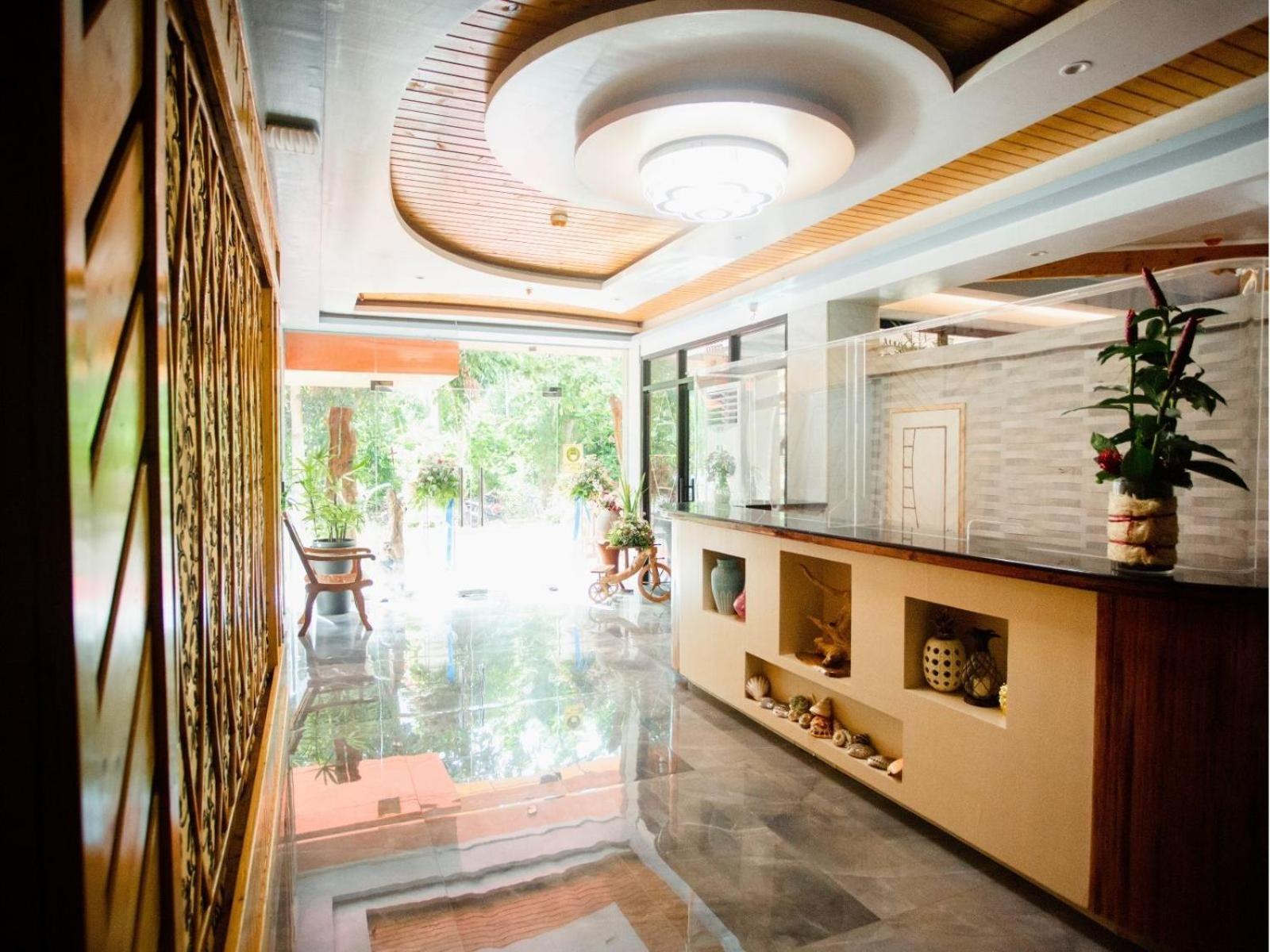 Arc Homes Hotel Panglao Powered By Cocotel Exterior foto