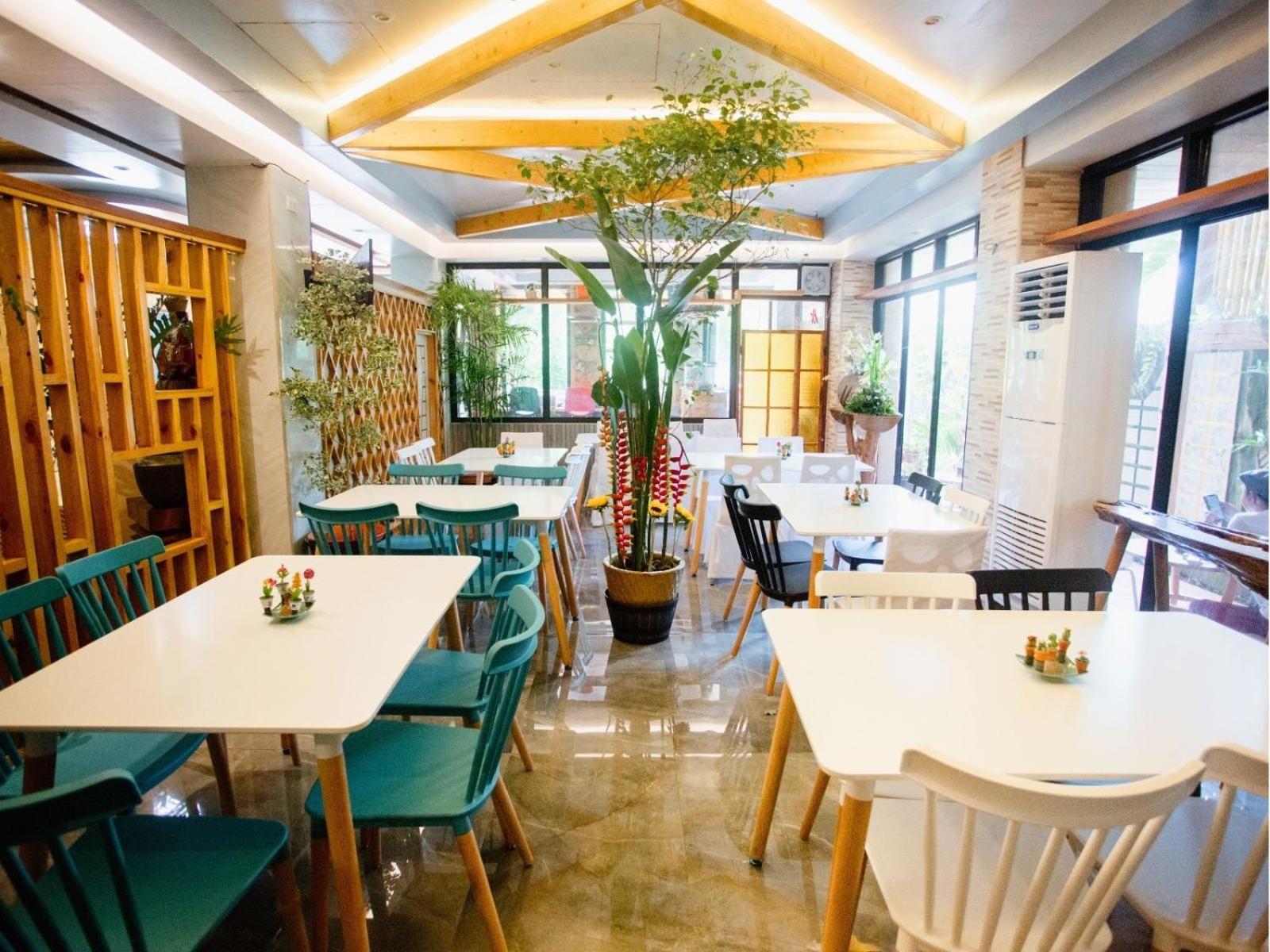 Arc Homes Hotel Panglao Powered By Cocotel Exterior foto